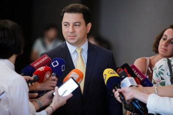 arCil-TalakvaZe-biZina-ivaniSvili-90-iani-wlebidan-exmareba-Tavis-qveyanas-da-xalxs-xolo-opoziciis-gancxadebebi-maT-Rirebulebebze-metyvelebs