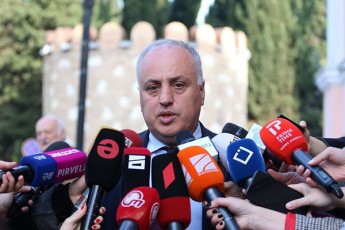 cinikurad-gadanaTles-partiebi-iqneb-rogorme-gaabruon-xalxi--biuletenSi-giga-bokerias-da-roland-axalaias-magivrad-evropul-saqarTvelos-an-Zala-erTobaSias-amoikiTxavs-da-iqneb-cdundes