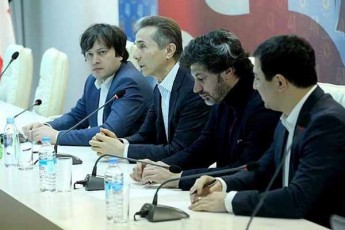 ivaniSvilTan-Sexvedris-Semdeg-ocnebaSi-meamboxe-deputatebis-raodenoba-ganaxevrda