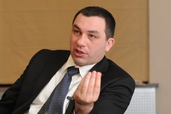 bokeria-ivaniSvilma-sazogadoebas-Seuracxyofa-miayena