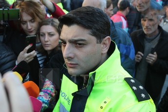 vaJa-siraZe--vinc-ar-daemorCileba-kanonier-moTxovnas-da-moaxdens-parlamentis-Sesasvlelebis-piketirebas-maT-mimarT-kanonis-normebi-gatardeba