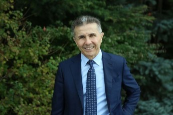 nacionaluri-moZraobis-da-misi-satelitebis-gancxadebebidan-sazogadoebam-dainaxa-rom-mcdeloba-axal-safexurze-agveyvana-politikuri-kultura-mxolod-calmxrivi-survili-aRmoCnda
