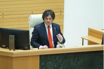 irakli-kobaxiZe-ew-germanuli-modeli-ar-aris-Tavsebadi-konstituciasTan