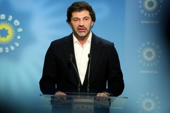 kaxa-kalaZe-arCevnebi-Catardeba-moqmedi-konstituciiT-dadgenili-wesiT