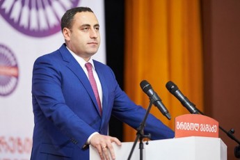 mainc-dagaboqlomebT---opoziciis-axali-strategia-xelisuflebis-winaaRmdeg