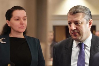 mariam-jaSi-kvirikaSvilis-politikaSi-dabrunebis-SemTxvevaSi-mis-gundSi-mixilavT