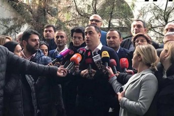 giorgi-vaSaZe-Tu-plebiscits-SemogvTavazeben-es-iqneba-motyuebis-kidev-erTi-mcdeloba-da-am-sakenks-aravin-akenkavs