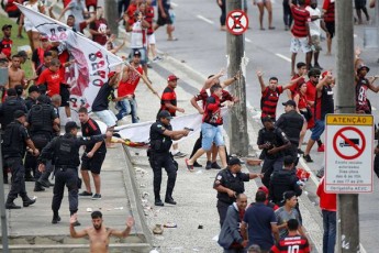 rio-de-JaneiroSi-policiasa-da-flamengos-fanebs-Soris-Setakebebi-moxda