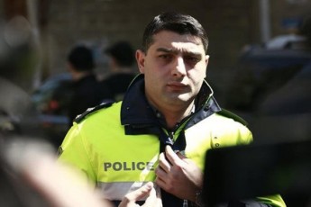 sapatrulo-policiis-ufrosi-deputatebs-parlamentis-SenobaSi-Sesvla-Tavisuflad-SeuZliaT