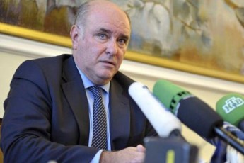 grigori-karasinis-komentari-vaJa-gafrindaSvilis-dakavebaze-Cven-yuradRebiT-vadevnebT-Tvals-arsebul-viTarebas-da-vimedovnebT-rom-is-male-mogvardeba