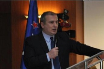 kaxa-Zagania-nacmoZraobas-Zalismieri-gziTa-da-samoqalaqo-dapirispirebiT-ar-movayvaninebT-xelisuflebaSi