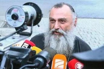 meufe-nikolozi-meufe-petreze-man-Tavisi-Tavi-ganayena-Tavisi-saqcieliT