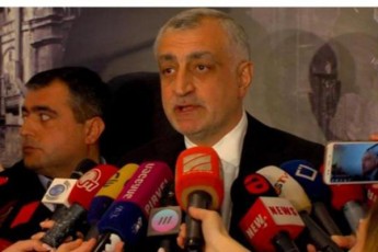 reisi-Tbilisi-moskovi---mamuka-xazaraZem-biZina-ivaniSvils-TviTmfrinavis-bileTi-uyida