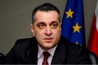 nikoloz-mWedliSvili-mwyins-rom-politikosebma-maTematikis-martivi-nawili-ariTmetikac-ki-ar-ician