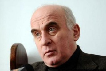 menaRariSvili-berlinSi-momxdar-mkvlelobaze-sakiTxis-sruliad-uyuradRebod-datoveba-arasworia