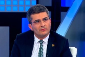 mdinaraZe-opozicias-dialogisTvis-kari-Riaa-oRond-saocrebebs-nu-ityvian