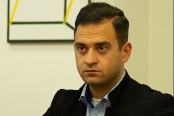 daviT-CixeliZe-ew-opoziciaSi-myofi-araprognozirebadi-adamianebis-xelSi-raime-warmatebaze-fiqric-ki-zedmetia