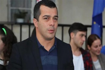 daCi-beraia-Semovidnen-qeburia-da-nadiraSvili-suni-daayenes-da-gavidnen--ar-vici-parlamentSi-yofna-axla-ramdenad-usafrTxoa