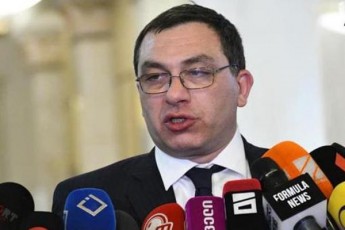 giga-bokeria-mamuka-mdinaraZis-gancxadebaze-ra-morigi-klounadis-cikli-Caatares---umravlesoba-aRar-eqnebaT-male-da-ra-unda-Caataron