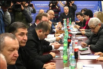 leiboristebis-ofisSi-opoziciis-morigi-Sexvedra-mimdinareobs