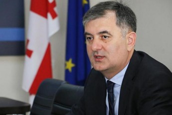 sozar-subari-sistema-yovelTvis-ver-imuSavebs-radgan-SeuZlebelia-yvelaferi-zustad-gaTvalo