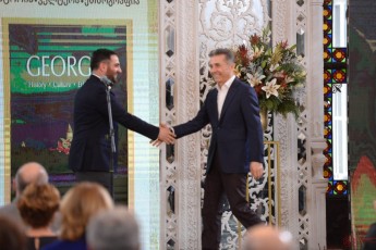giorgi-donaZe-es-proeqti-anzor-erqomaiSvilis-Semoqmedebis-gvirgviniamagram-CemTvis-yvelaze-mTavari-proeqti-mis-SemoqmedebaSi-aris-marTve-s-Seqmna