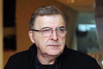 mamuka-areSiZe-xajimbas-dReebi-daTvlilia