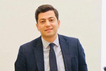 zaza-gabunia-saqarTveloSi-anakliis-porti-aSendeba