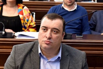 ucnauria-rodesac-politikuri-partiis-lideri-an-partia-imis-imedzea-rom-sxvam-Secdoma-dauSvas
