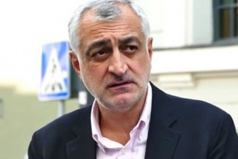 mamuka-xazaraZe-adasturebs-rom-anri-oxanaSvilze-muqaris-braldebiT-dakavebuli-piri-lelos-wevria