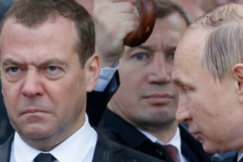 vladimer-putinma-dimitri-medvedevs-uSiSroebis-sabWos-Tavmjdomaris-moadgileoba-SesTavaza