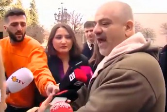 garigebaze-midis-mkvlelebTan--zaza-saraliZe-da-kalandias-ojaxi-erTmaneTs-daupirispirda-video