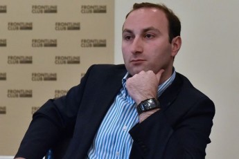 anri-oxanaSvili-SesaZloa-zogierTi-kongresmeni-SecdomaSi-iyos-Seyvanili-an-ar-flobdes-zust-informacias