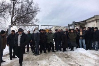 fronteras-TanamSromlebi-aqcias-marTaven--isini-kompaniisgan-saxelfaso-davalianebis-dafarvas-iTxoven