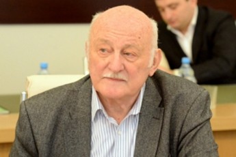 revaz-arvelaZe-ivaniSvilis-gapremiereba-saqarTvelos-ekonomikis-ganviTarebisTvis-kargi-iqneba
