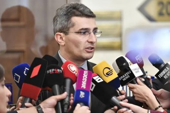 mamuka-mdinaraZe-ramden-procentsac-sjera-axla-saqarTveloSi-rom-baTu-quTelias-saxeli-da-gvari-iq-SemTxveviT-moxvda
