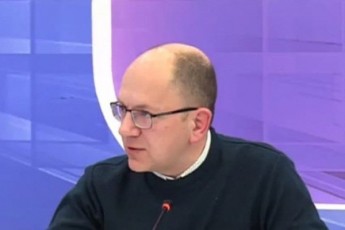 pro-dasavleli-Salikos-ustari-mis-aRmatebulebas-putins