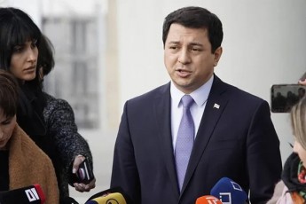 arCil-TalakvaZe-nika-melias-saqmeze-sakonstitucios-gadawyvetileba-rogoric-ar-unda-iyos-parlamenti-ramdenadac-SesaZlebeli-iqneba-Seasrulebs