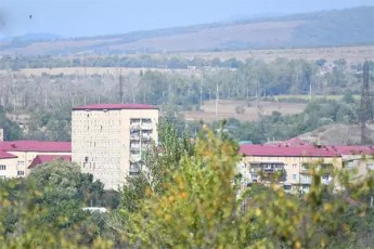 mediis-informaciiT-erTi-kviraa-ruseTidan-okupirebul-cxinvalSi-sasaqonlo-tvirTebs-aRar-atareben-da-regionSi-produqtebis-deficitia
