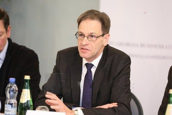 germaniis-elCi-mmarTveli-gundisa-da-opoziciis-monawileobiT-kargi-da-warmatebuli-Sexvedra-Sedga-uaxloes-dReebSi-gvecodineba-ra-Sedegi-gveqneba