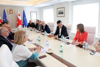 koronavirusTan-dakavSirebiT-saskolo-ardadegebi-2-martidan-daiwyeba-da-16-martamde-gagrZeldeba