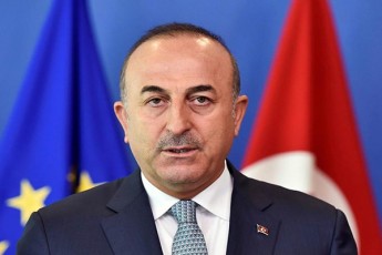 mevluT-CavuSoRlu-yvela-moRalates-vinc-Cveni-droSisken-xels-gamoiSvers-xels-movatexT