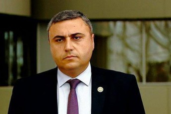 daviT-maTikaSvili-mgoni-mixeil-saakaSvili-bavSvobas-daubrunda-da-Stabobanas-TamaSi-daiwyo