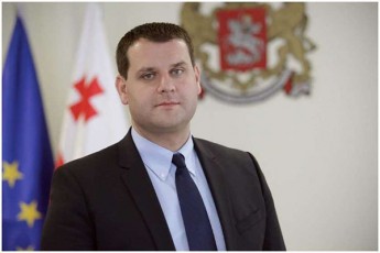 ekonomikis-ministris-moadgiles-koronavirusi-aqvs