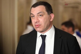 giga-bokeria-miiCnevs-rom-leoboristuli-partiis-ofisSi-Sexvedrebi-unda-gagrZeldes