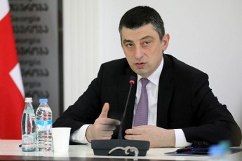 giorgi-gaxariam-policielebs-medikosebs-sasursaTo-maRaziis-molareebs-konsultantebsa-da-saafTiaqo-qselis-muSakebs-madloba-gadauxada