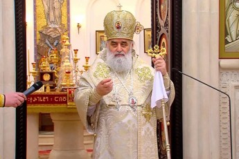 meufe-grigoli-aravin-gaiZulebT-rom-arCevani-gaakeToT-RmerTsa-da-avadmyofobas-Soris-RmerTsa-da-viruss-Soris