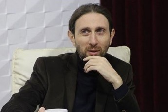 zviad-tomaraZe-nacionalebs-da-sxva-misgan-anasxlet-liberalur-politnagavs-aranairi-ufleba-ara-aqvs-teleeTerebidan-Wkua-gvarigos