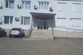 afxazeTidan-zugdidis-infeqciur-saavadmyofoSi-gadayvanili-50-wlis-qalisTvis-koronavirusze-Catarebuli-testis-pasuxebi-dRes-gaxdeba-cnobili