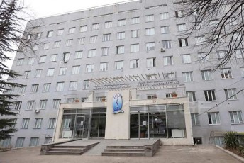 lali-turZelaZe-velodebiT-meore-uaryofiT-pasuxs-pacientze-romelic-umZimes-mdgomareobaSi-iyo-gaxarebuli-varT-radgan-aseTi-rTuli-pacientebis-gamojanmrTelebac-SesaZlebelia